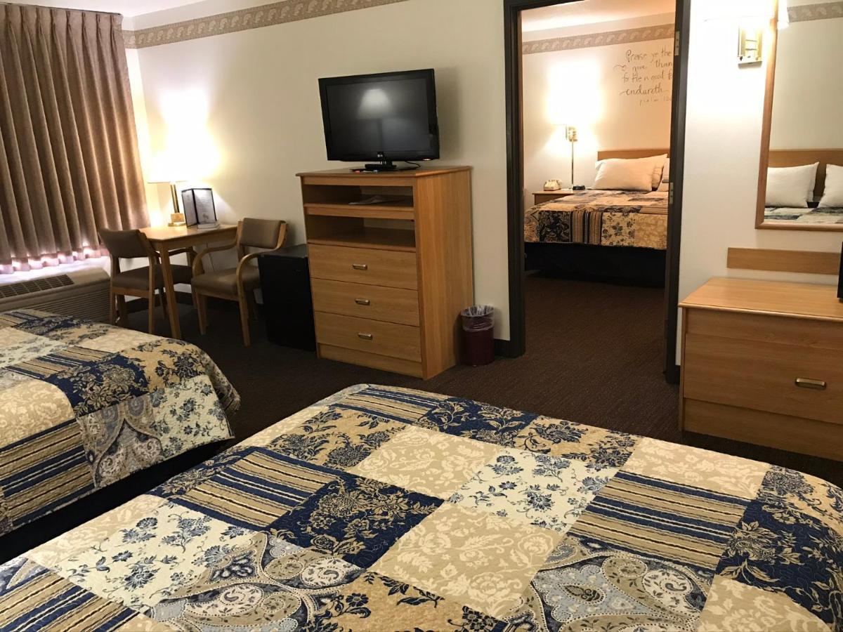 Dutch Country Inn Kalona Екстериор снимка