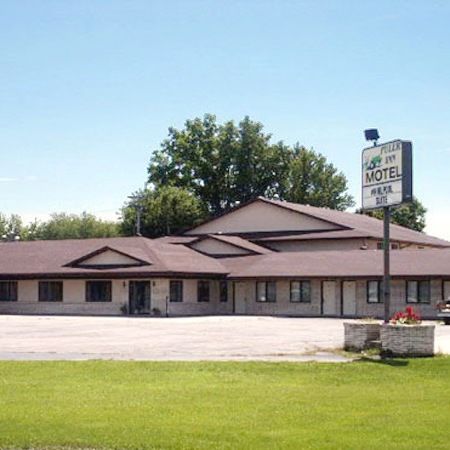 Dutch Country Inn Kalona Екстериор снимка